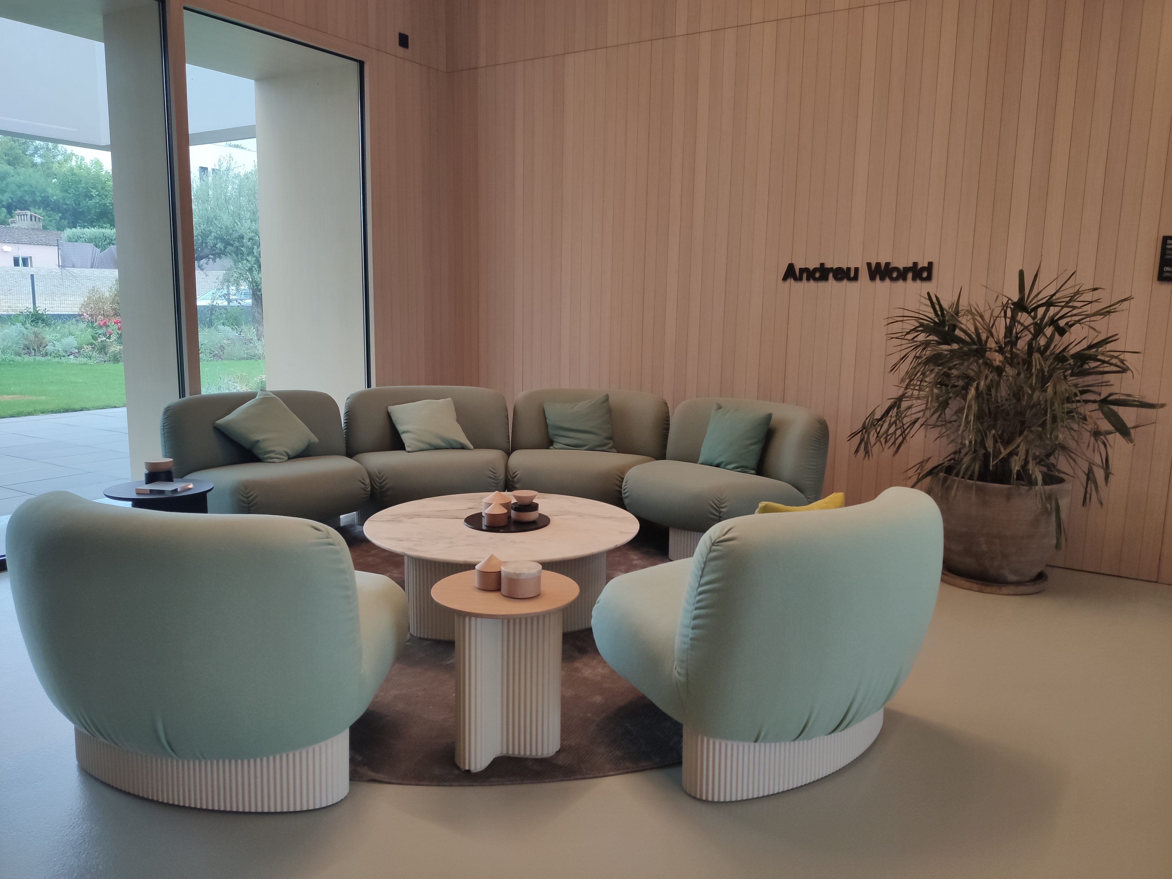 showroom fotó