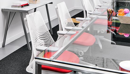 A Brit + Co az ergonomikus Sayl munkaszéket választotta új irodájába ergonomikus,munkaszéket,választotta,irodájába