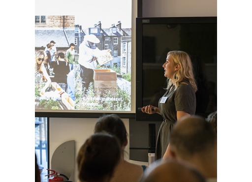 Last Naughtone Roadshow & Cosm Party Light Last,Naughtone,Roadshow,&,Cosm,Party,Light