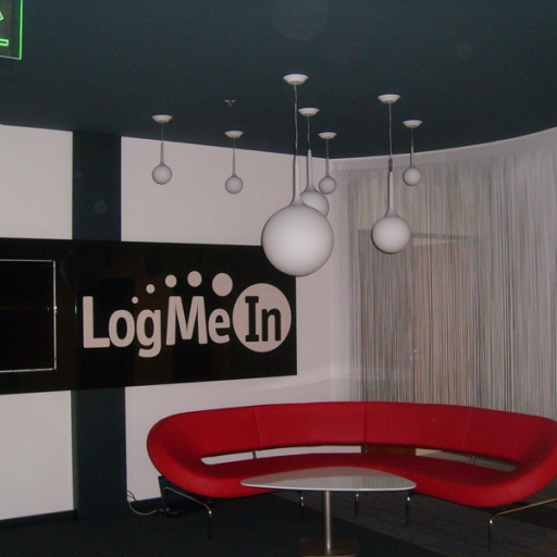 LogMeIn EuropaDesign,LogMein Kft.,Referencia